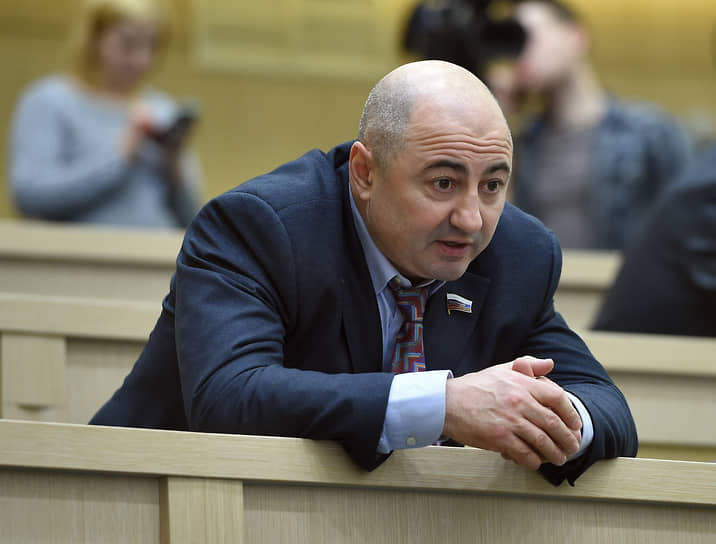Александр Вайнберг
