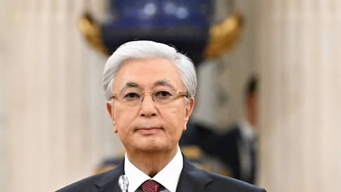 Токаев: сопредельная страна вывела $14 млрд через банк Казахстана