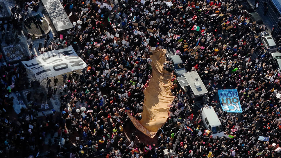 Протесты против действий ICE в Миннеаполисе