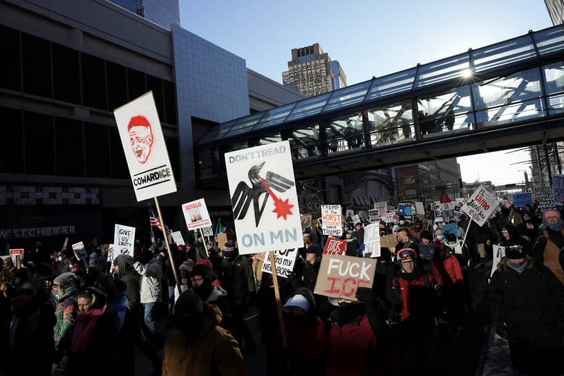 Протесты против действий ICE в Миннеаполисе