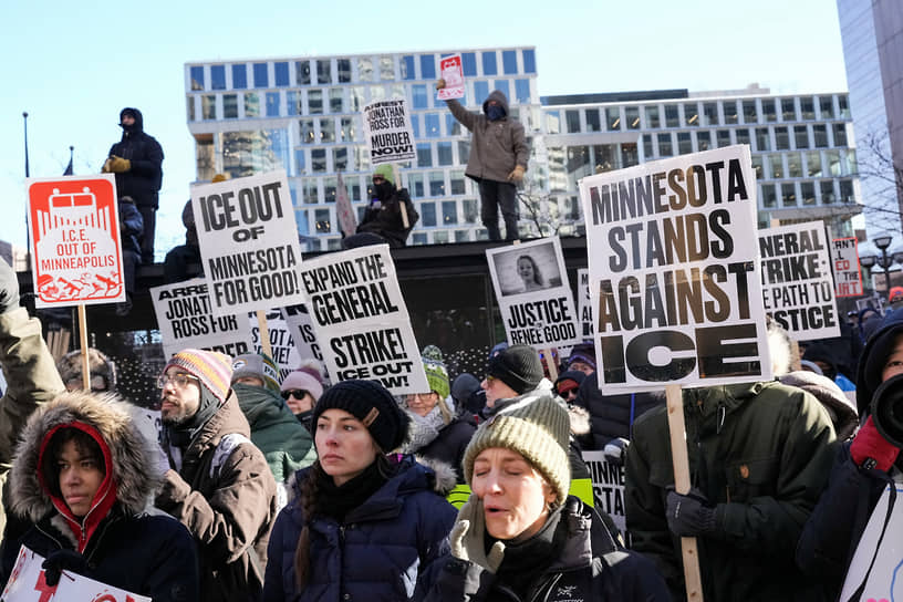 Протесты против действий ICE в Миннеаполисе