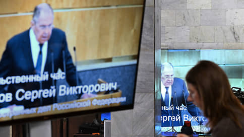 Лавров: РФ сохраняет мораторий на нарушения ДСНВ, пока его не нарушает США