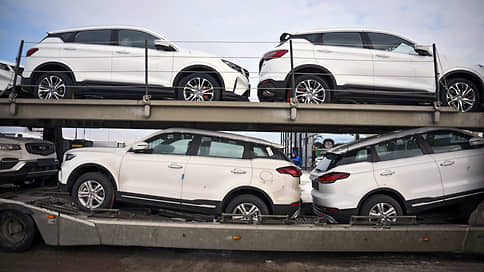 Минпромторг приравняет частный ввоз машин из ЕАЭС к коммерческому // РФ изменит механизм расчета утильсбора для ввозимых из ЕАЭС авто