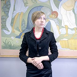 Юля Сафонова, будущий художник — мастер лаковой миниатюры