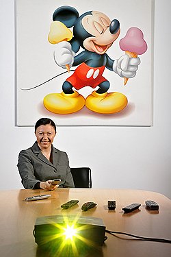 Марина Жигалова-Озкан, глава Disney Channel в России: «Первые фильмы, которые я увидела, были ”Бемби“ и ”Белоснежка“? У меня папа работал в МИДе, и там устраивались показы диснеевских фильмов для сотрудников и их семей» 