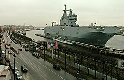 Дебаты по поводу покупки французского вертолетоносца «Мистраль» стали изюминкой минувшего сезона 