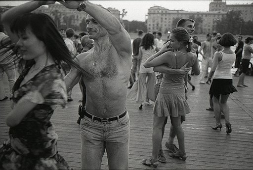 В такую погоду все пары знойные 