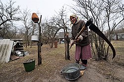 78-летняя Жанна Заворотняя — "самосел" Зоны