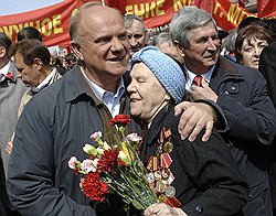 Социальная справедливость — традиционный козырь коммунистов. Геннадий Зюганов использует его в каждой избирательной кампании