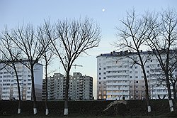 Жилой комплекс "Надежда" — здесь теперь живут пострадавшие, чьи дома разрушила стихия