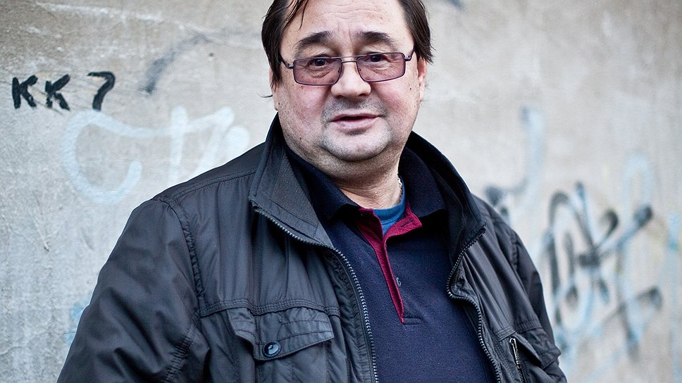Раньше Сергей Орлов занимался реставрацией, сейчас на нее спроса нет