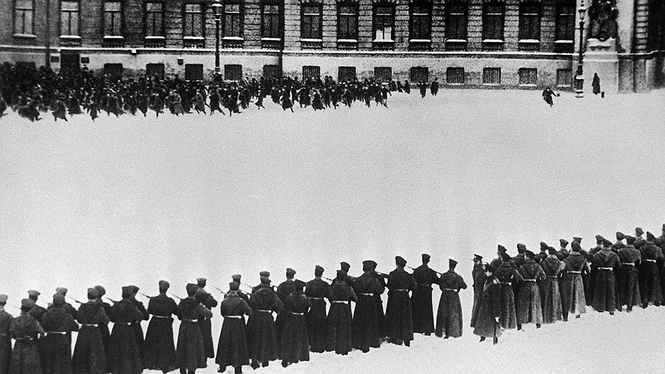 Во время Кровавого воскресенья 9 января 1905 года Рутенберг спас Гапона 