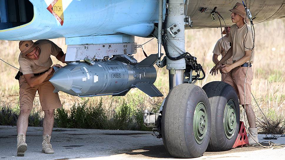"Грачи" (штурмовики Су-25СМ, если официально) улетели — ушли на задание с авиабазы Хмеймим в Латакии