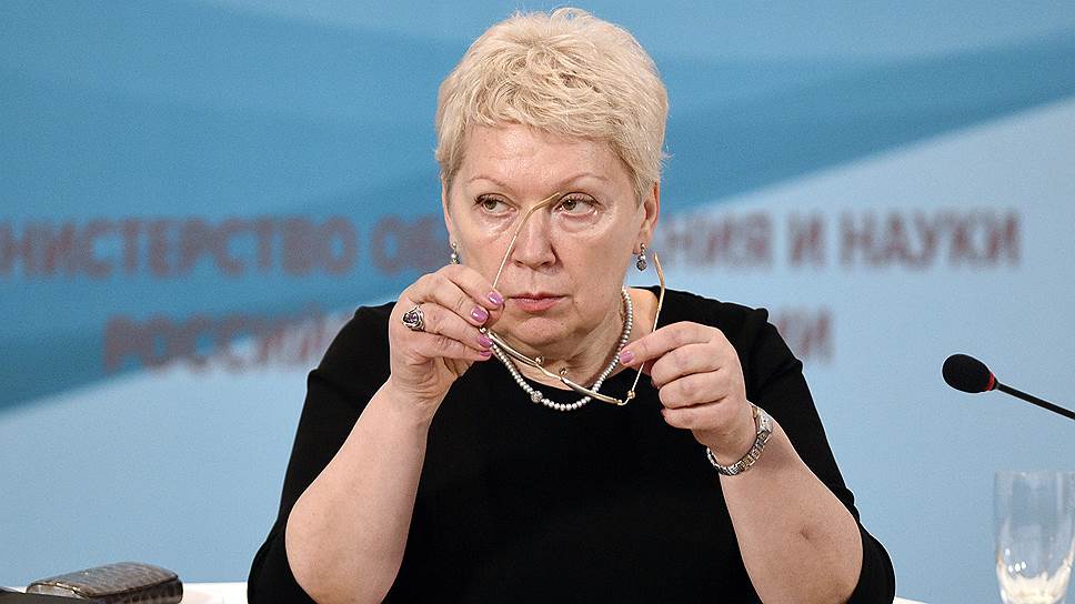 Ольга Васильева присматривается к проблемам образования