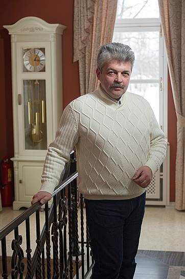 «Когда я впервые приехал в Воронино в мае 2004 года, тут были две колеи вместо дороги и табличка — "Пионерский лагерь "Дружба"". Но сразу спокойствие на душе разлилось, как будто к себе домой приехал. Наверное, генетическая память» — вспоминает Сергей Леонтьев