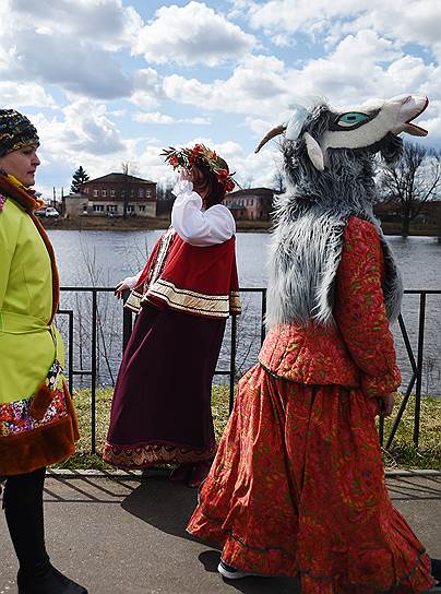 В представлениях участвовали сказочные персонажи 