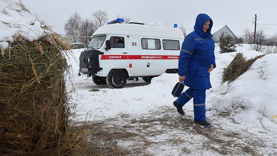 В 2014 году все три экипажи Лямбирской районной скорой помощи передали городской станции. Но народ завозмущался, и одну машину вернули в Лямбирь 