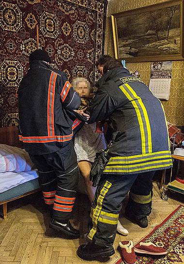 «С пола на кровать» — обычный вызов дежурного экипажа «СпасРезерва»