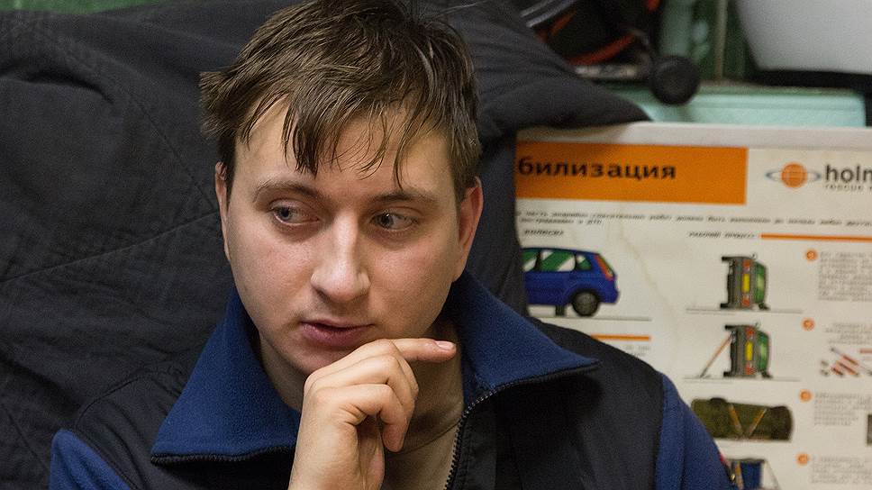 Это только в будни Арсений Бабайцев — научный сотрудник, в выходные он спасатель