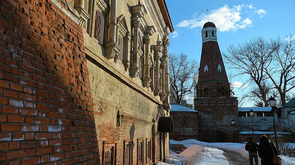 Эти стены были созданы для защиты, но себя защитить они не смогли