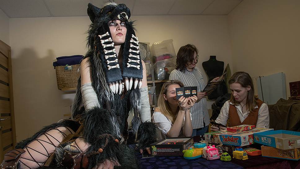 Косплейер Екатерина Еремина в образе во время фотопректа