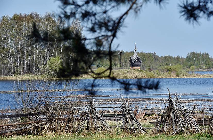 На островке похоронен византийский князь из рода Палеологов