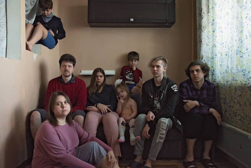 «Наша самоизоляция: 8 человек на 58 квадратных метрах» 