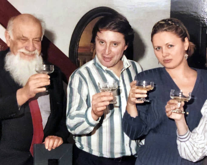 Слева направо: Лев Копелев, Вениамин Смехов, Галина Аксенова