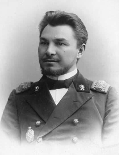 Участник Белого движения, казачий писатель Ф. Крюков в 1930-е считался возможным автором «Тихого Дона»