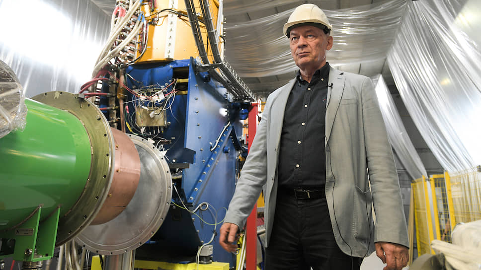 Профессор Владимир Кекелидзе уверен, что России нужны научные мегапроекты