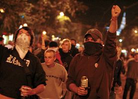 Попытка штурма телецентра 18 сентября 2006 года и погромы на улицах напомнили, что в Будапеште снова может быть страшно