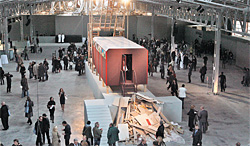 «Гараж» начался с выставки инсталляций Ильи Кабакова