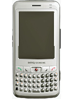 коммуникатор имеет QWERTY-клавиатуру