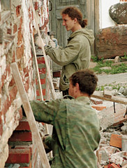 Восстановление исторической кладки требует особого прилежания