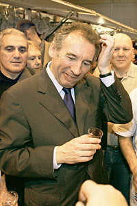 Франсуа Байру - главная неожиданность гонки. Как и Генрих IV, он из Беарна, только не из королей, а из коневодов. Сегодня во Франции это даже весомее