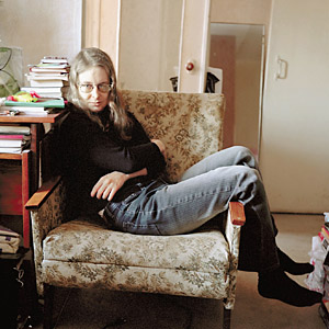 Внешне Шиш Брянский похож скорее на кандидата наук, чем на хулигана. Как не стыдно ему ТАК ругаться!