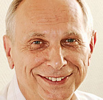 АЛЕКСАНДР САРЫЧЕВ, директор Научно-исследовательского института транспорта и дорожного хозяйства