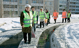 На марше «Бабушкин патруль»...