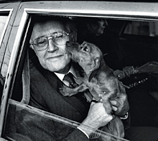 С собакой Вегой. 1990 г. Фото Юрия Феклистова