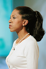 Елена Ханга 15 лет назад первой написала на тему национального однообразия ведущих