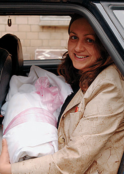 Растет и рождаемость, причем в средних слоях, где принято предохраняться