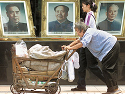 Революционные вожди несут сегодня чисто оформительскую нагрузку