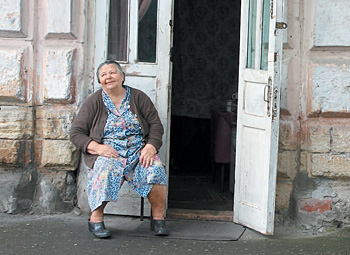 Нет клиентов—нет дохода. Для местных жителей — это главная проблема