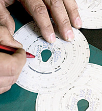 На этот диск тахометра пишется вся информация о движении трейлера