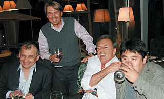 Актеры, занятые в «Восточном экспрессе», повеселели