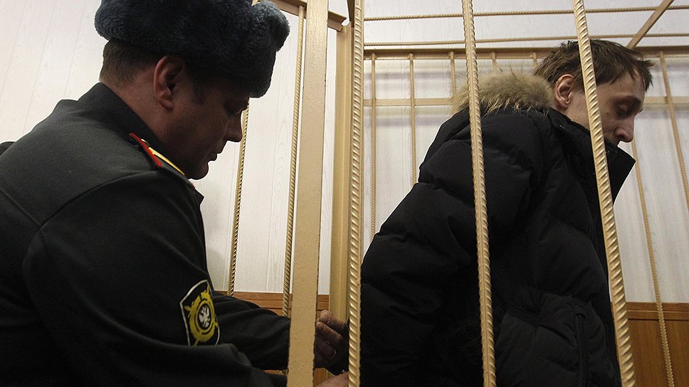 "Просто кто-то очень хочет навредить Большому театру и никак не может успокоиться"