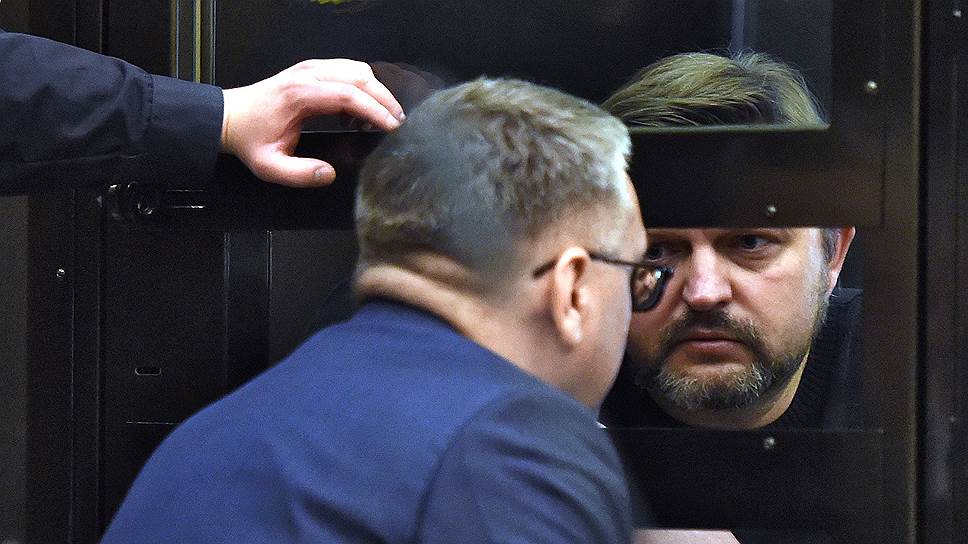 Адвокат Андрей Грохотов (слева) и бывший губернатор Кировской области Никита Белых