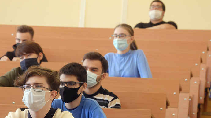 Зарплаты отдаляются от дипломов
