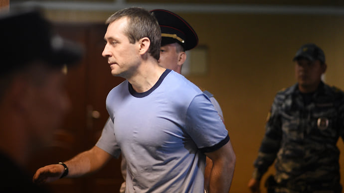 Дмитрий Захарченко ответит перед судом второй раз