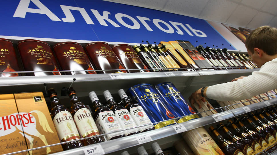 Почему власти против ввоза крепких напитков без согласия правообладателя 